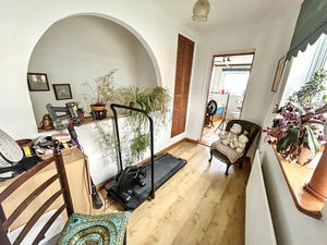 Photo 8- click for photo gallery